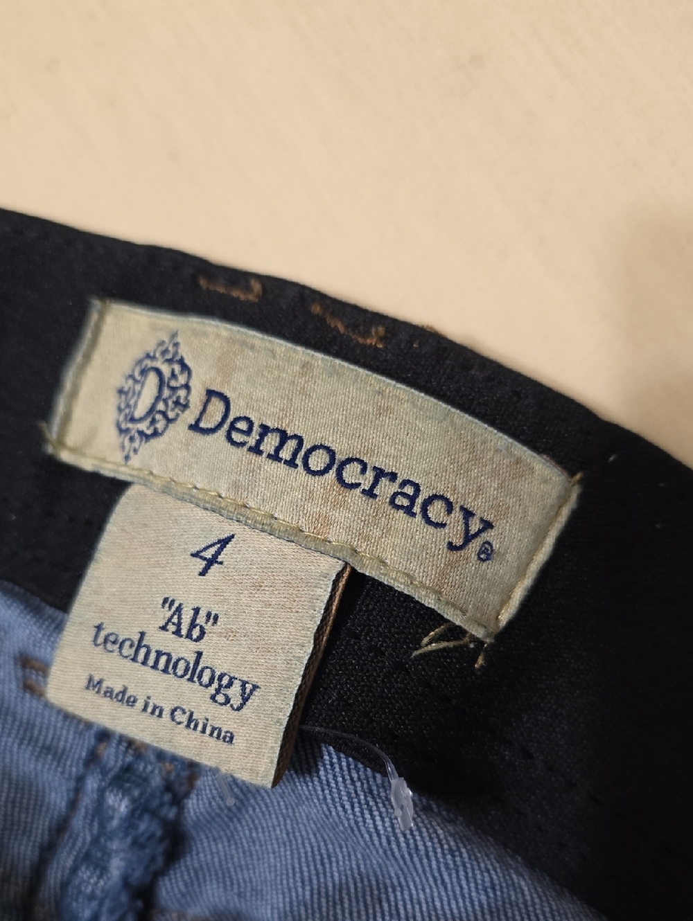 Democracy Jeans Women's Size 4 Blue Distressed Skinny Jeans Raw Cut Frayed Hem - Picture 14 of 16